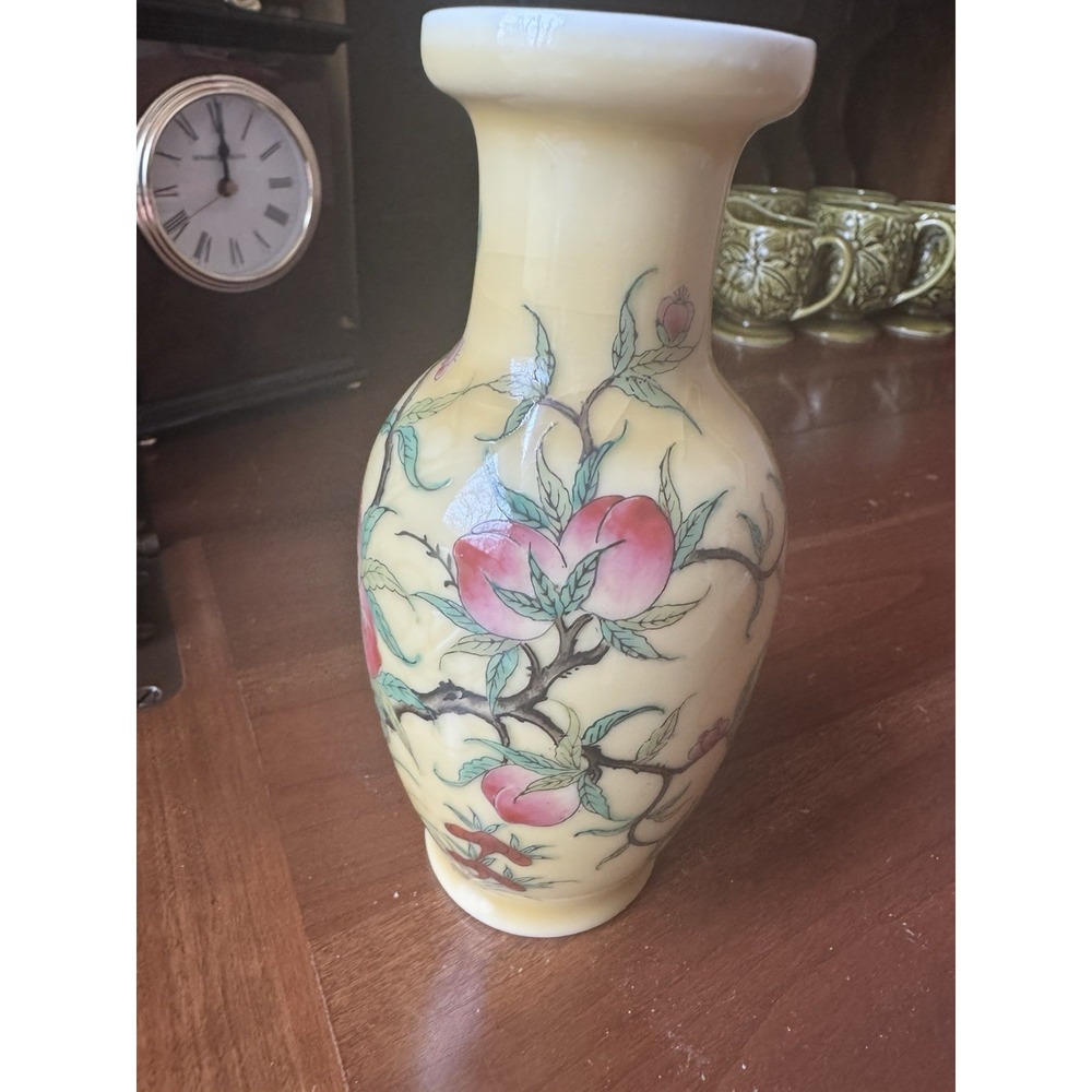 Vintage Chinese Peach Vase Hand Painted Yellow Porcelain‎ Decorated in Hong Kong